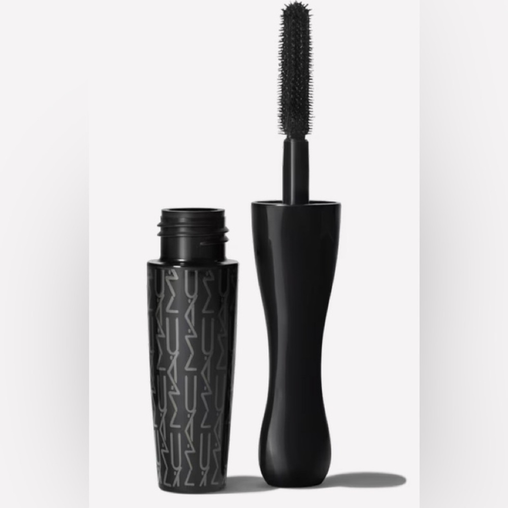 MAC IN EXTREME DIMENSION LASH MASCARA